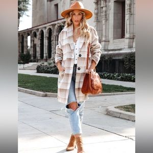 Vici Collection TARRYTOWN POCKETED PLAID COAT - TAUPE Size Medium